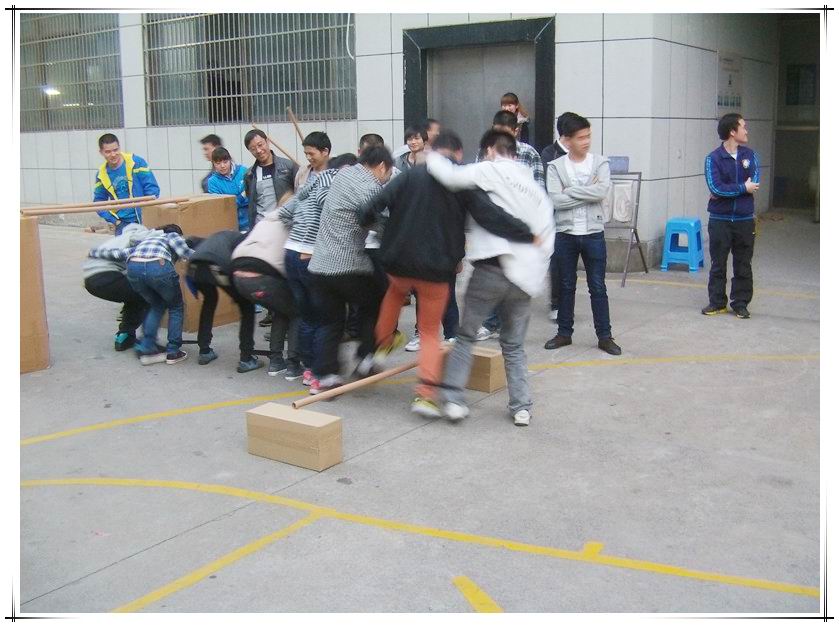 Yiwu hatting factory the 8th funny sports meeting